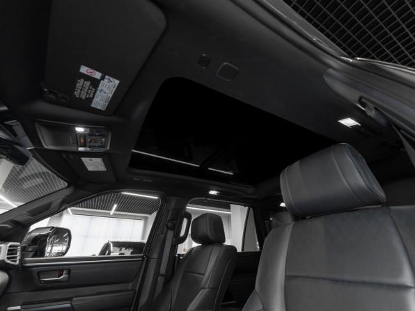 Toyota Sequoia III с пробегом 2024 года, цена 12 000 000 рублей, 34425 км, внедорожник, Автокод Объявления