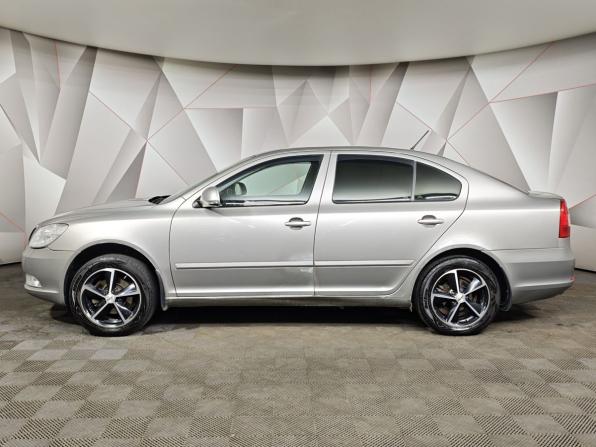 Skoda Octavia II (A5) Рестайлинг с пробегом 2011 года, цена 575 150 рублей, 281537 км, лифтбек, Автокод Объявления