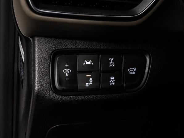 Hyundai Santa Fe IV с пробегом 2018 года, цена 3 348 000 рублей, 92000 км, внедорожник, Автокод Объявления