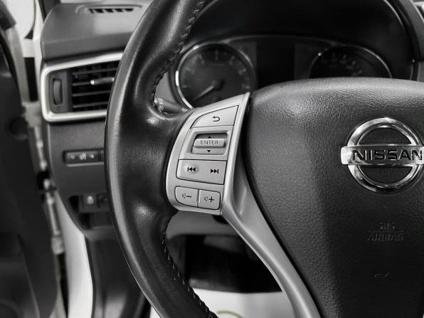 Nissan Qashqai II с пробегом 2018 года, цена 1 680 000 рублей, 111838 км, внедорожник, Автокод Объявления