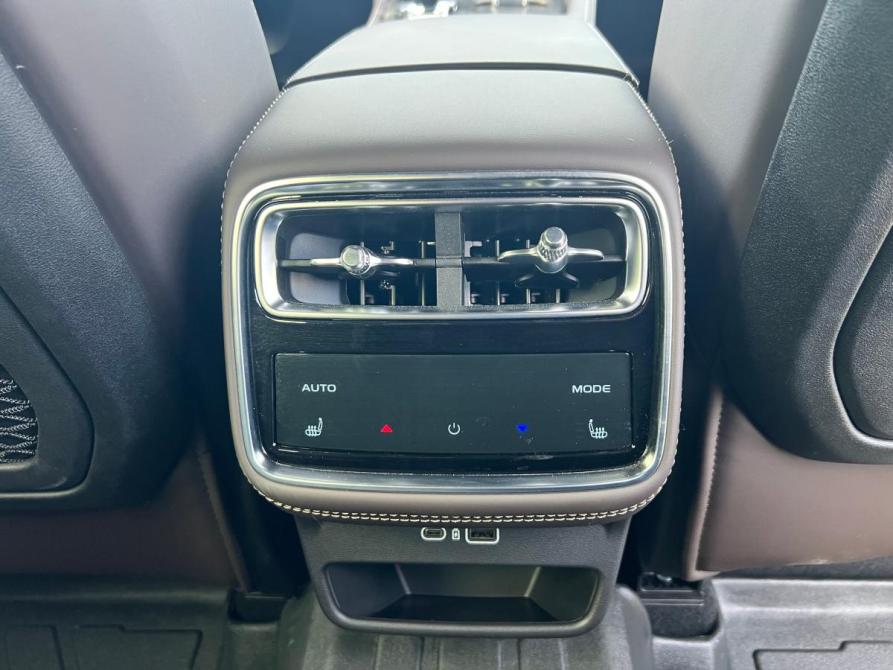 Geely Monjaro I Рестайлинг Стерлитамак  - изображение 19