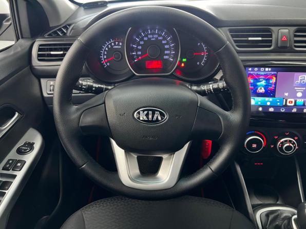 Kia Rio III с пробегом 2013 года, цена 775 000 рублей, 140435 км, хэтчбек, Автокод Объявления