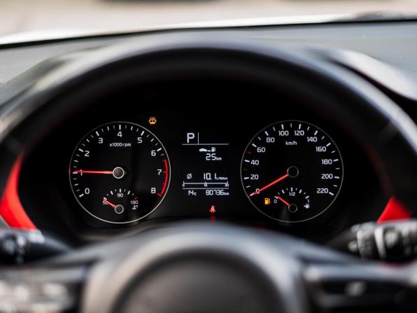 Kia Rio IV Рестайлинг с пробегом 2021 года, цена 1 670 000 рублей, 80541 км, хэтчбек, Автокод Объявления