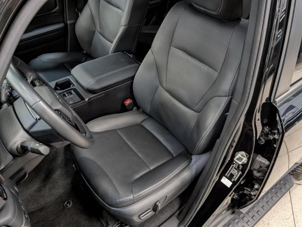 Toyota Land Cruiser Prado 250 Series с пробегом 2024 года, цена 8 300 000 рублей, 15721 км, внедорожник, Автокод Объявления