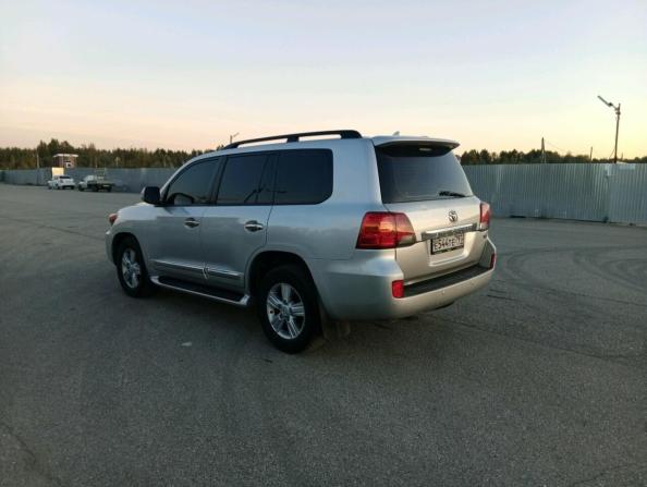 Toyota Land Cruiser 200 Series Рестайлинг 1 с пробегом 2013 года, цена 3 200 000 рублей, 240350 км, внедорожник, Автокод Объявления
