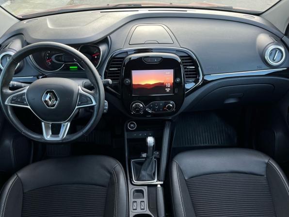 Renault Kaptur I Рестайлинг с пробегом 2021 года, цена 1 720 000 рублей, 45130 км, внедорожник, Автокод Объявления