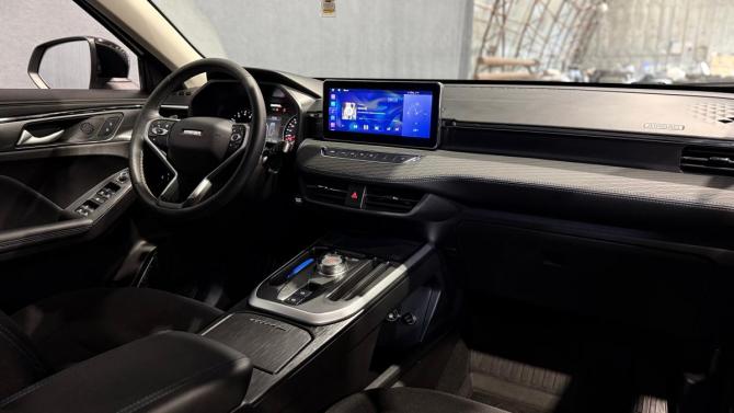 Haval Jolion I Рестайлинг с пробегом 2024 года, цена 2 210 000 рублей, 14065 км, внедорожник, Автокод Объявления