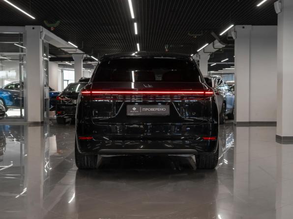 Li Auto (Lixiang) L7 I Рестайлинг с пробегом 2025 года, цена 7 750 000 рублей, 30 км, внедорожник, Автокод Объявления