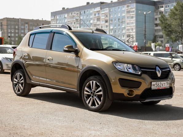 Renault Sandero II с пробегом 2014 года, цена 899 000 рублей, 108407 км, хэтчбек, Автокод Объявления