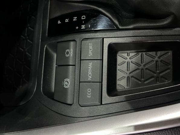 Toyota RAV4 V (XA50) с пробегом 2020 года, цена 2 590 000 рублей, 163491 км, внедорожник, Автокод Объявления
