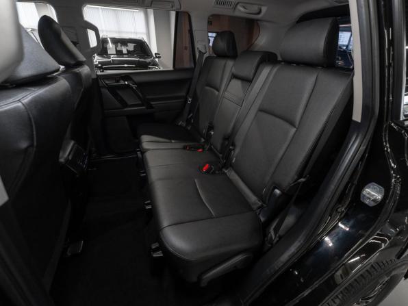 Toyota Land Cruiser Prado 150 Series Рестайлинг 2 с пробегом 2020 года, цена 4 990 000 рублей, 115953 км, внедорожник, Автокод Объявления