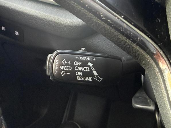 Skoda Octavia IV (A8) с пробегом 2020 года, цена 2 499 000 рублей, 42600 км, лифтбек, Автокод Объявления
