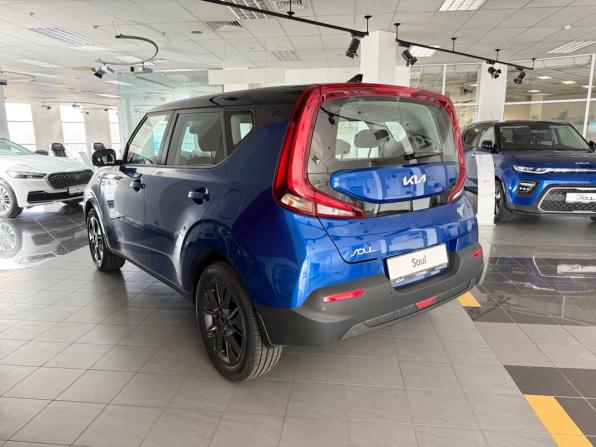 Kia Soul III с пробегом 2022 года, цена 2 720 000 рублей, 10 км, хэтчбек, Автокод Объявления