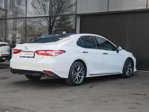 Toyota Camry VIII (XV70) Рестайлинг с пробегом 2023 года, цена 3 690 000 рублей, 23846 км, седан, Автокод Объявления
