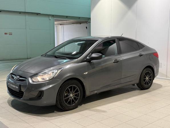 Hyundai Solaris I с пробегом 2012 года, цена 550 000 рублей, 186000 км, седан, Автокод Объявления