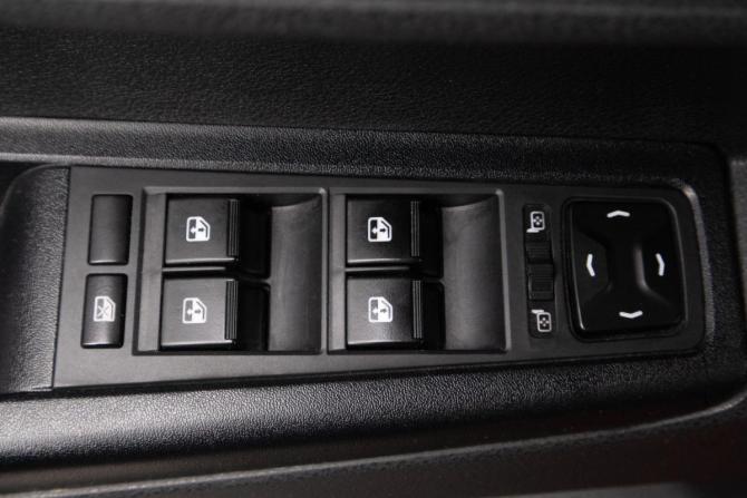 Lada (ВАЗ) Vesta I с пробегом 2016 года, цена 849 000 рублей, 152194 км, седан, Автокод Объявления
