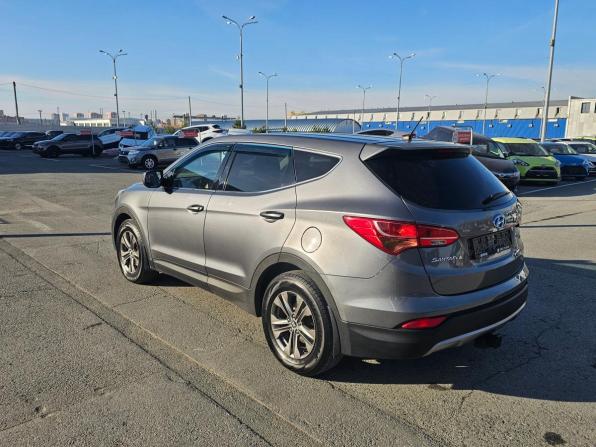 Hyundai Santa Fe III с пробегом 2012 года, цена 1 499 995 рублей, 268167 км, внедорожник, Автокод Объявления