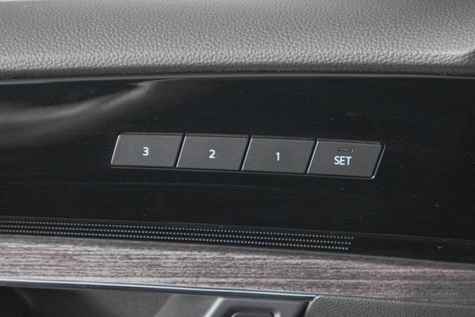 Volkswagen Touareg III с пробегом 2020 года, цена 4 369 000 рублей, 150000 км, внедорожник, Автокод Объявления