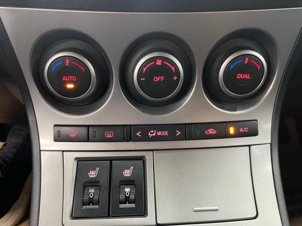 Mazda 3 II (BL) с пробегом 2009 года, цена 779 000 рублей, 287388 км, седан, Автокод Объявления