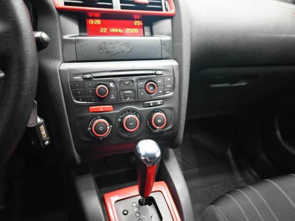 Citroen C4 II с пробегом 2012 года, цена 700 000 рублей, 148019 км, хэтчбек, Автокод Объявления