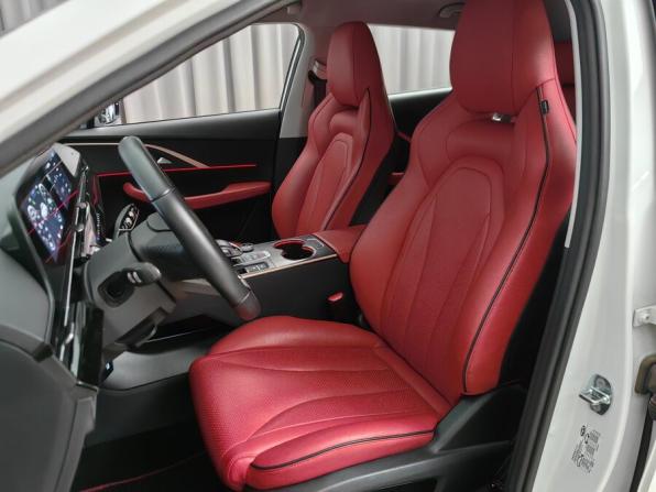 Omoda C5 I с пробегом 2023 года, цена 1 724 000 рублей, 35100 км, внедорожник, Автокод Объявления