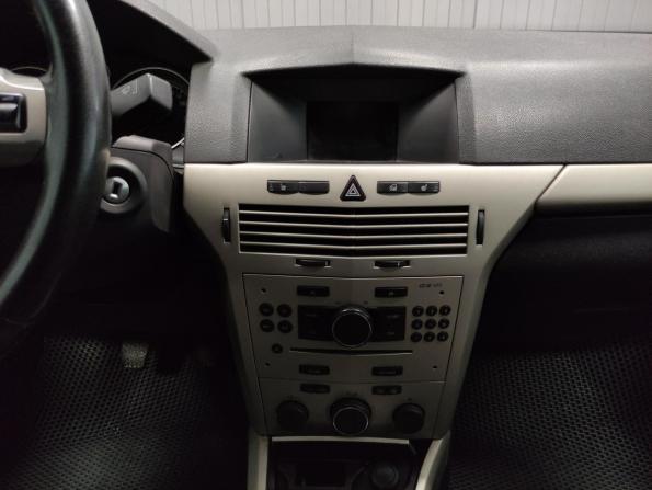 Opel Astra H Рестайлинг с пробегом 2008 года, цена 350 000 рублей, 226394 км, хэтчбек, Автокод Объявления