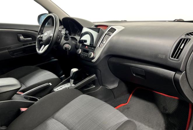Kia Ceed I Рестайлинг с пробегом 2011 года, цена 710 000 рублей, 163336 км, хэтчбек, Автокод Объявления