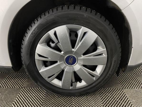 Ford Focus III Рестайлинг с пробегом 2016 года, цена 990 000 рублей, 111939 км, седан, Автокод Объявления