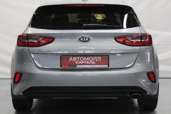 Kia Ceed III с пробегом 2018 года, цена 1 629 000 рублей, 55000 км, хэтчбек, Автокод Объявления