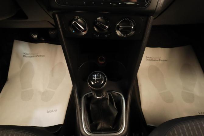 Volkswagen Polo V с пробегом 2012 года, цена 699 000 рублей, 177640 км, седан, Автокод Объявления