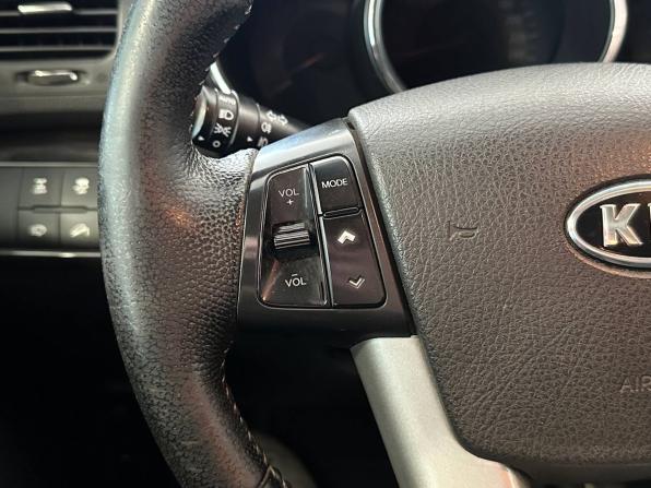 Kia Sorento II Рестайлинг с пробегом 2012 года, цена 1 357 000 рублей, 170022 км, внедорожник, Автокод Объявления