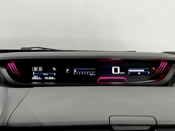 Honda Freed II с пробегом 2017 года, цена 1 490 000 рублей, 135367 км, компактвэн, Автокод Объявления