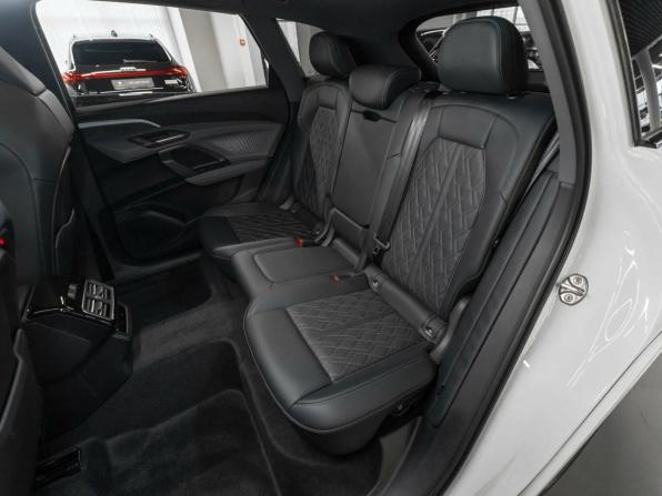 Audi Q5 III с пробегом 2026 года, цена 6 040 000 рублей, 11 км, внедорожник, Автокод Объявления