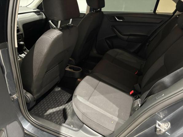 Skoda Rapid I с пробегом 2015 года, цена 831 935 рублей, 232332 км, лифтбек, Автокод Объявления