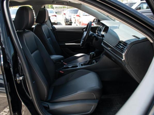 Volkswagen Jetta VII с пробегом 2021 года, цена 2 080 000 рублей, 105399 км, седан, Автокод Объявления