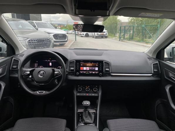 Skoda Karoq I с пробегом 2021 года, цена 2 399 000 рублей, 48644 км, внедорожник, Автокод Объявления