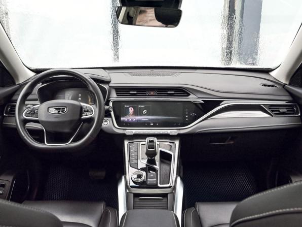 Geely Atlas Pro с пробегом 2022 года, цена 1 975 000 рублей, 64000 км, внедорожник, Автокод Объявления