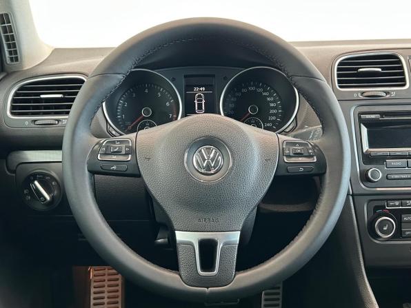 Volkswagen Golf VI с пробегом 2012 года, цена 892 000 рублей, 237015 км, хэтчбек, Автокод Объявления