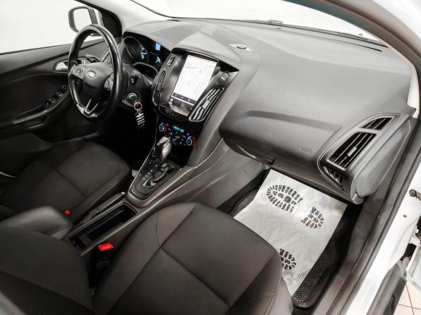 Ford Focus III Рестайлинг с пробегом 2018 года, цена 950 000 рублей, 145130 км, хэтчбек, Автокод Объявления
