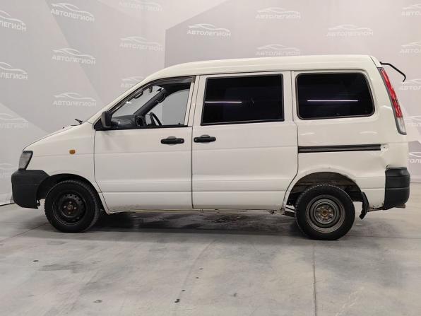 Toyota Town Ace III с пробегом 2002 года, цена 390 000 рублей, 350000 км, компактвэн, Автокод Объявления