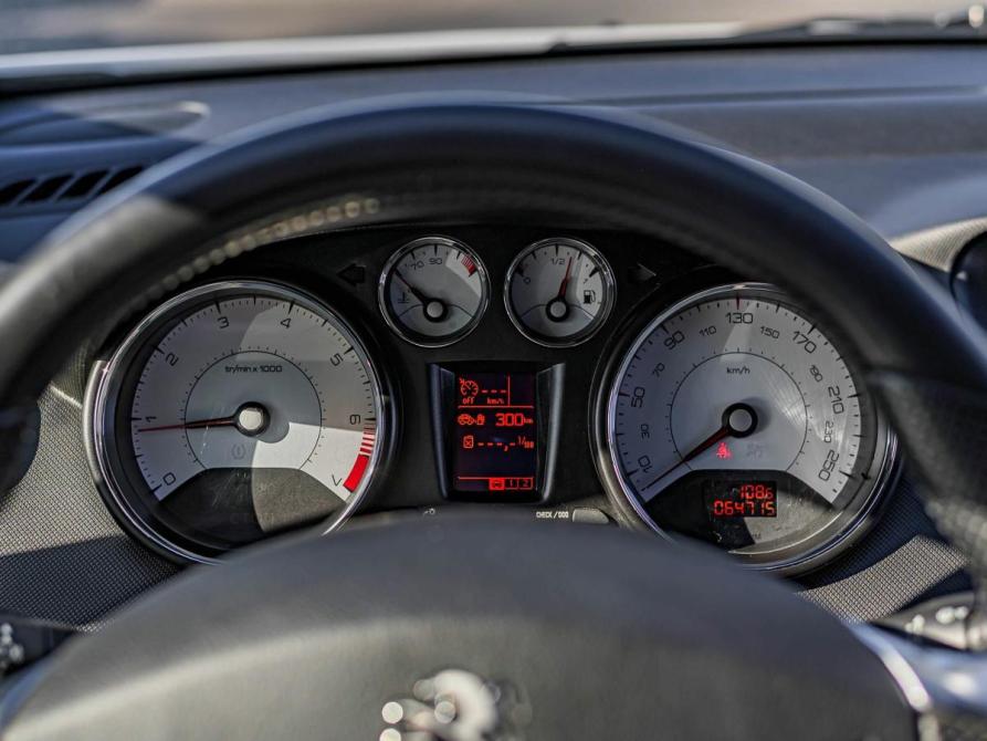 Peugeot 408 I Санкт-Петербург  - изображение 5