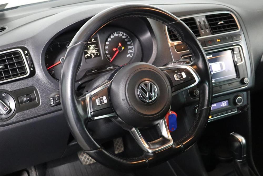 Volkswagen Polo V Рестайлинг Санкт-Петербург  - изображение 8