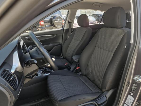 Kia Rio IV Рестайлинг с пробегом 2021 года, цена 1 999 000 рублей, 35515 км, хэтчбек, Автокод Объявления