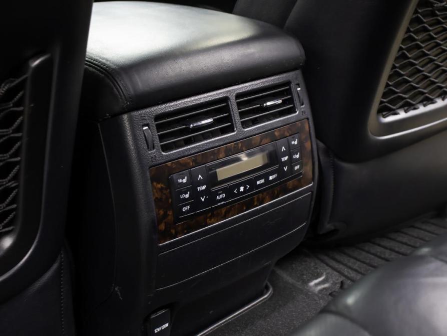 Toyota Land Cruiser 200 Series Рестайлинг 1 Москва  - изображение 17