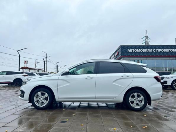Lada (ВАЗ) Vesta I Рестайлинг (NG) с пробегом 2024 года, цена 1 375 000 рублей, 22943 км, универсал, Автокод Объявления