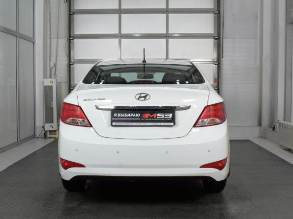 Hyundai Solaris I Рестайлинг с пробегом 2016 года, цена 1 149 995 рублей, 122567 км, седан, Автокод Объявления