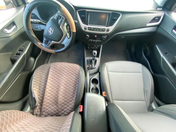 Hyundai Solaris II с пробегом 2017 года, цена 1 130 000 рублей, 128000 км, седан, Автокод Объявления