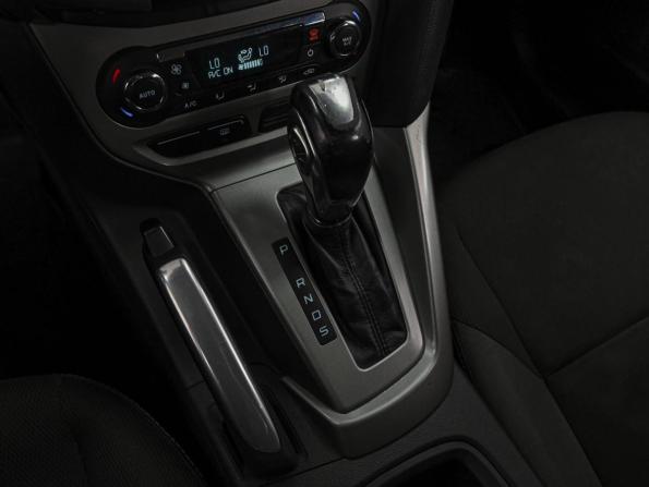 Ford Focus III с пробегом 2012 года, цена 630 000 рублей, 284596 км, хэтчбек, Автокод Объявления