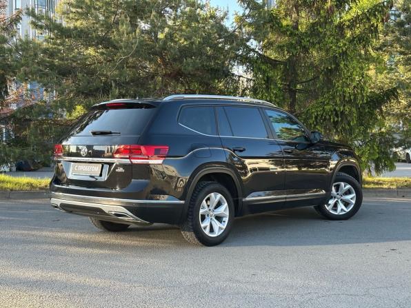 Volkswagen Teramont I с пробегом 2018 года, цена 3 110 000 рублей, 190045 км, внедорожник, Автокод Объявления