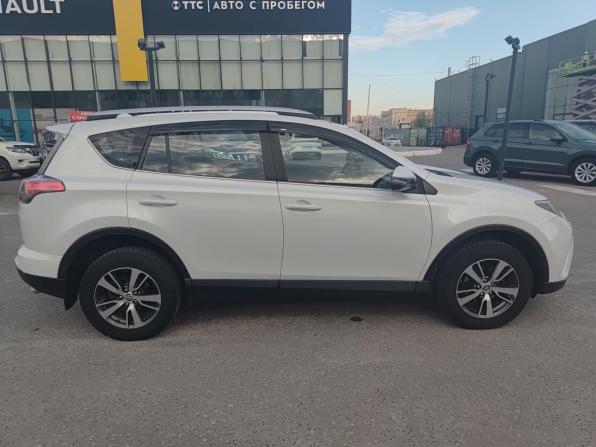 Toyota RAV4 IV (XA40) Рестайлинг с пробегом 2018 года, цена 2 190 000 рублей, 179463 км, внедорожник, Автокод Объявления